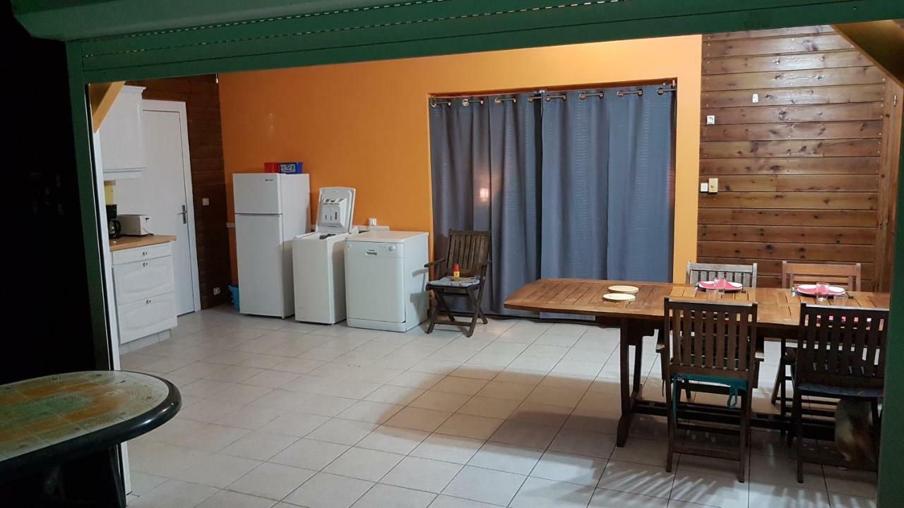 Villa Kazanne à Pointe-Noire Extérieur photo